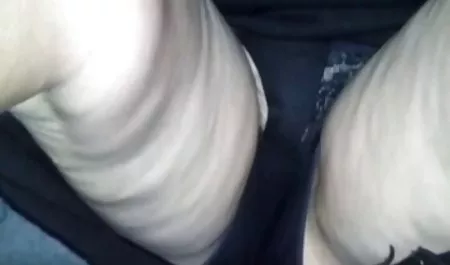 Bigtit goth در تمام سوراخ ها خم می شود لینک کانال سکسی تل