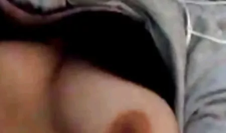 بانوی ناز روغن گرفته و لینک سکسی فیلم بیدمشک توسط ماساژور آویزانش لگد خورد